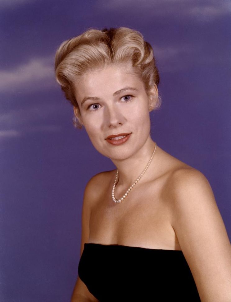 Nancy Olson