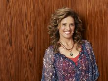 Nancy Travis