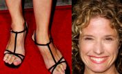 Nancy Travis