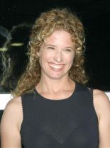 Nancy Travis photo
