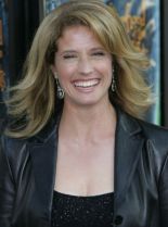 Nancy Travis