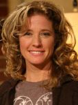 Nancy Travis