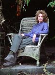 Nancy Travis