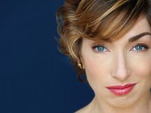 Naomi Grossman