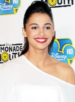 Naomi Scott photo