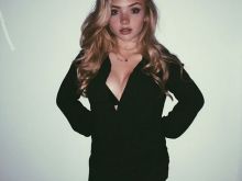 Natalie Alyn Lind