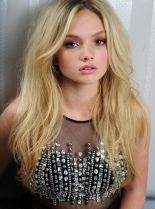 Natalie Alyn Lind