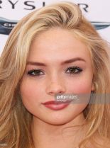 Natalie Alyn Lind