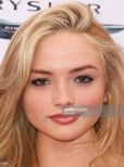 Natalie Alyn Lind