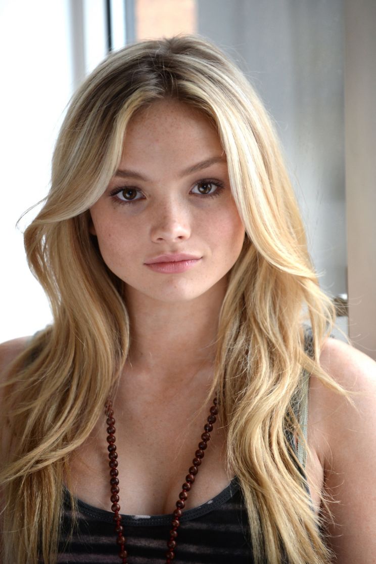 Natalie Alyn Lind