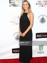 Natalie Castillo #1662303 picture (Portrait Medium)