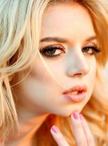 Natalie Gerace photo