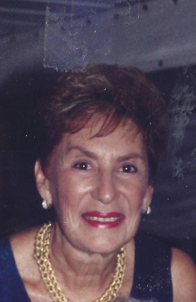 Natalie Gold