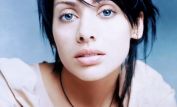 Natalie Imbruglia