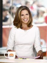 Natalie Morales photo