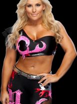 Natalie Neidhart photo
