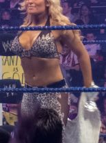 Natalie Neidhart photo