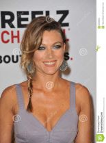 Natalie Zea photo
