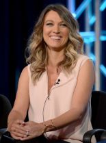 Natalie Zea photo