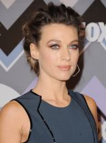 Natalie Zea