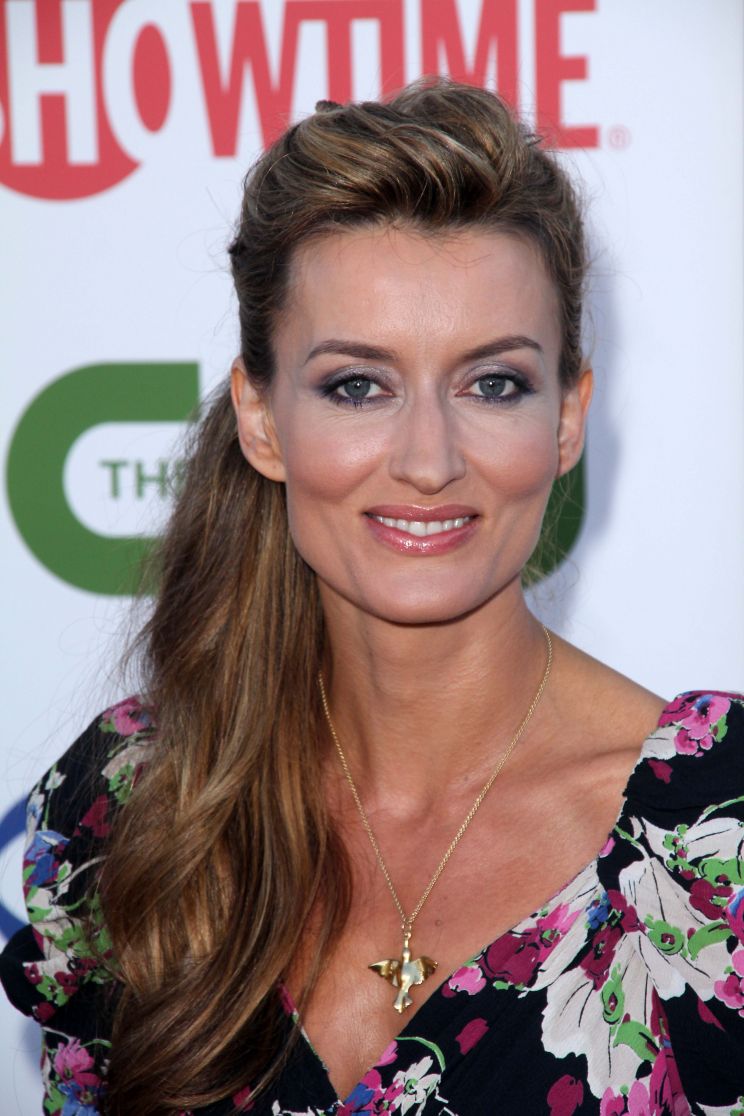 Natascha McElhone