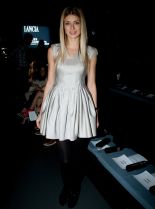 Natasha Yarovenko photo