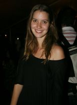 Nathalia Dill #1546479 picture (Portrait Medium)