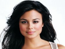 Nathalie Kelley