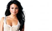 Nathalie Kelley