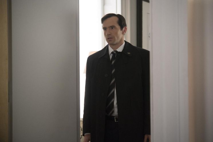 Nathan Darrow