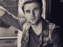 Nathaniel Buzolic