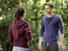 Nathaniel Buzolic photo