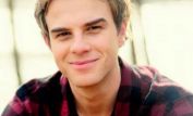 Nathaniel Buzolic