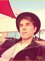 Nathaniel Buzolic