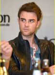 Nathaniel Buzolic