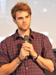 Nathaniel Buzolic