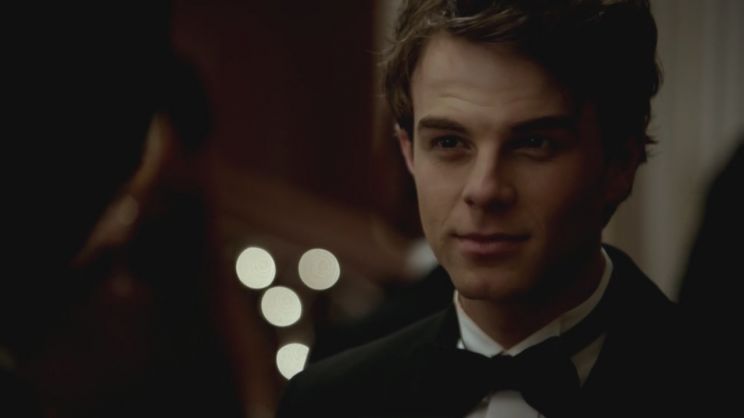 Nathaniel Buzolic