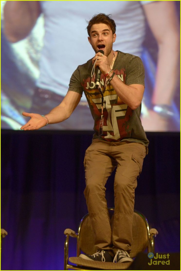 Nathaniel Buzolic