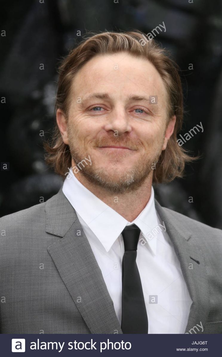Nathaniel Dean