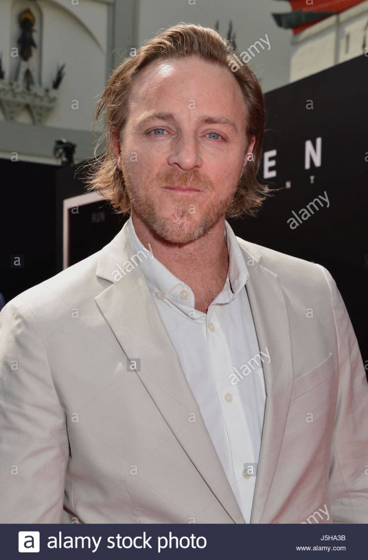 Nathaniel Dean