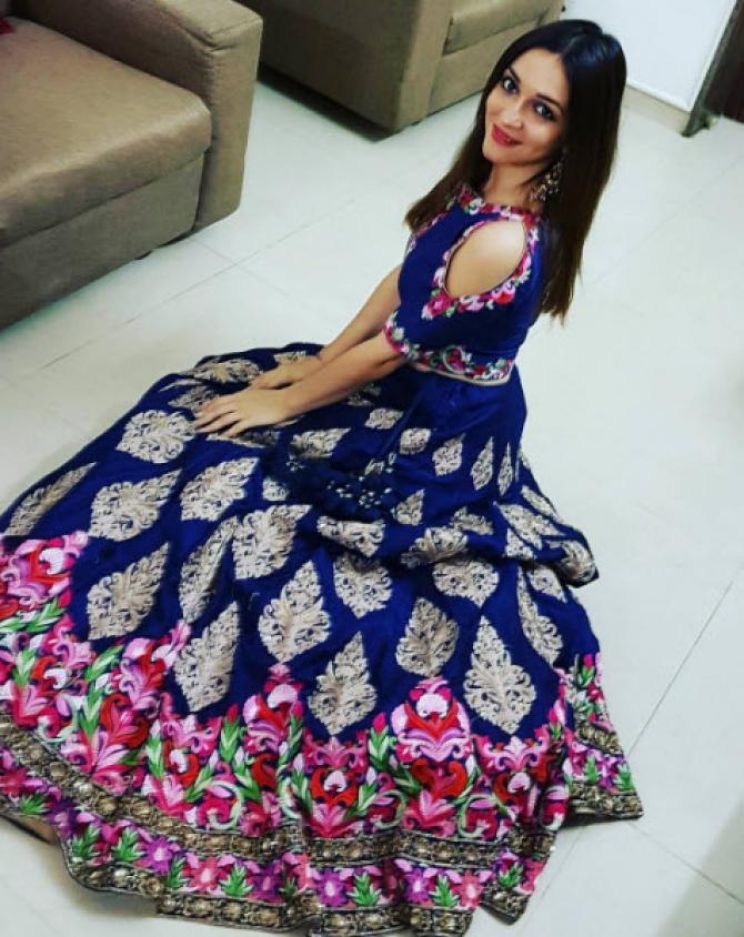 Nauheed Cyrusi