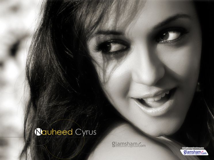 Nauheed Cyrusi