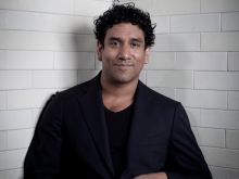 Naveen Andrews