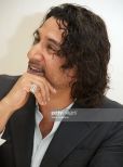 Naveen Andrews