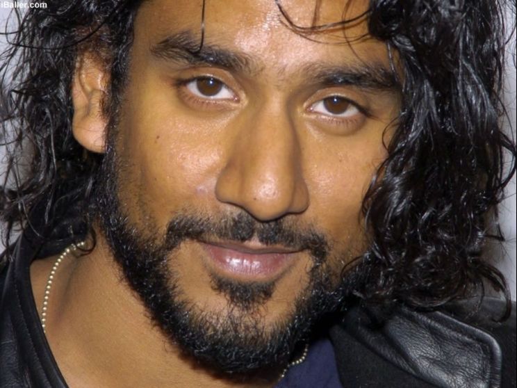 Naveen Andrews