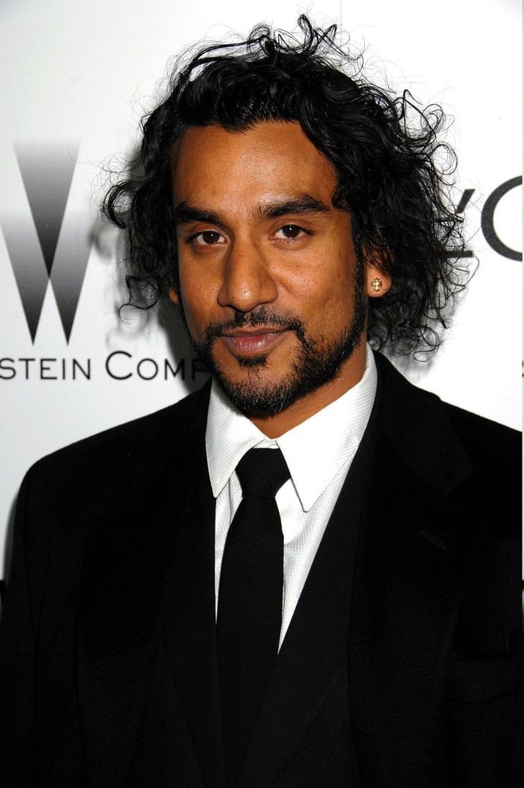 Naveen Andrews