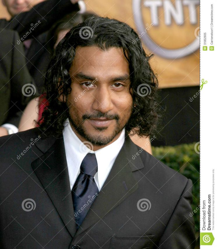 Naveen Andrews