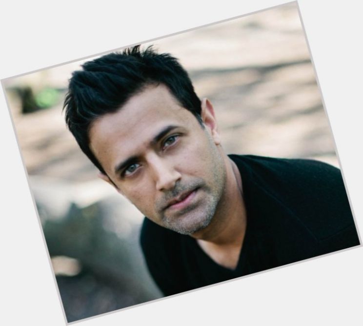 Navin Chowdhry