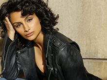 Nazanin Mandi