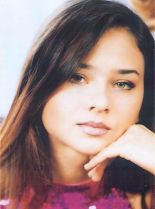 Nelly Karim #1590855 picture (Portrait Medium)